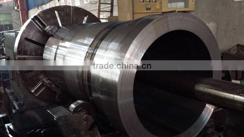 Large non-standard hydraulic cylinder