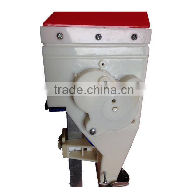 Corn planter Corn fertilizing and seeding machine