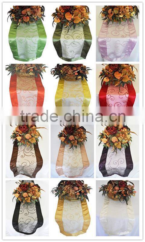 Hot selling For home-use Silk satin rosette table runner