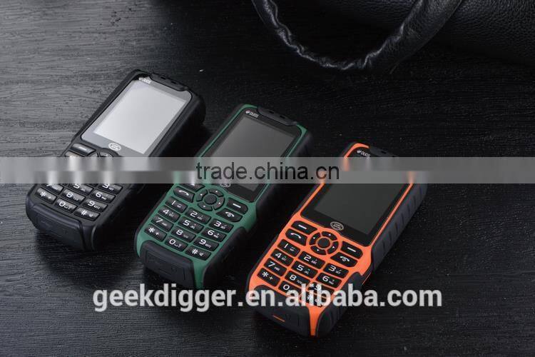 XP3500 Green Quad Band Unlocked Phone FM / MP3 / Dual SIM / Flashlight / Power Bank