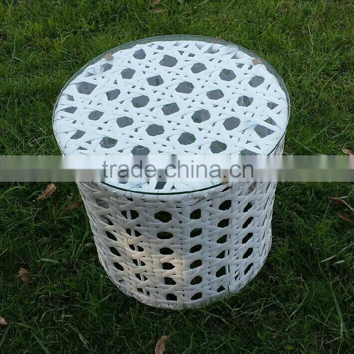 big hole special white rattan wicker garden chairs and table