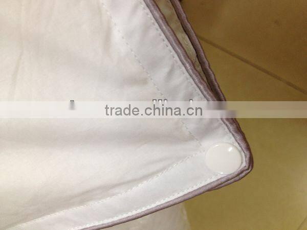 70% White Duck Down Four Season Duvet