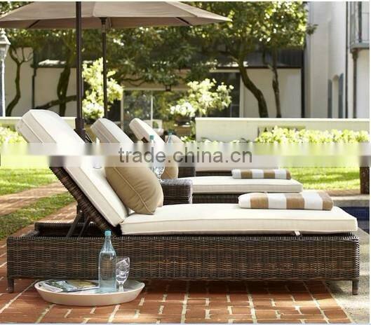 2017 Sigma high end weatherproof furniture design outdoor rattan cushion beach sunbed