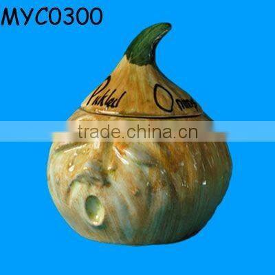 Kitchen decoration white ceramic onion storage pot