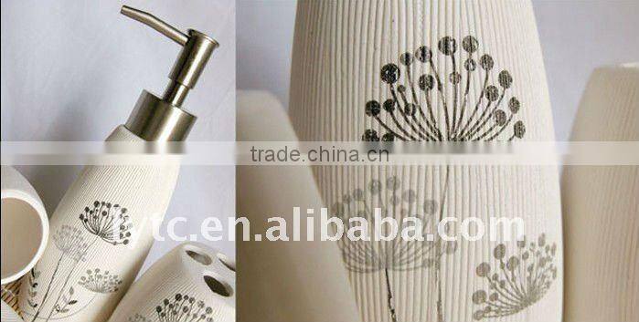 Beautiful Ceramic bathroom accessory