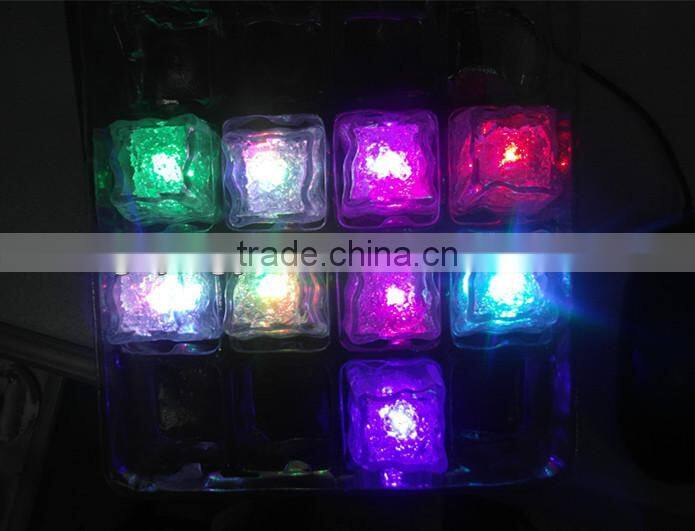 2014 new fashion acrylic LED ice cubes