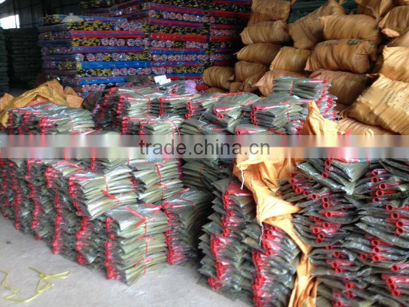 70cm*2.2 cm wooden handle broom grass