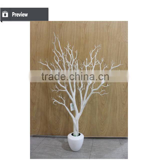 Factory direct hot sell artificial dry tree branch wedding centerpieces coral tree