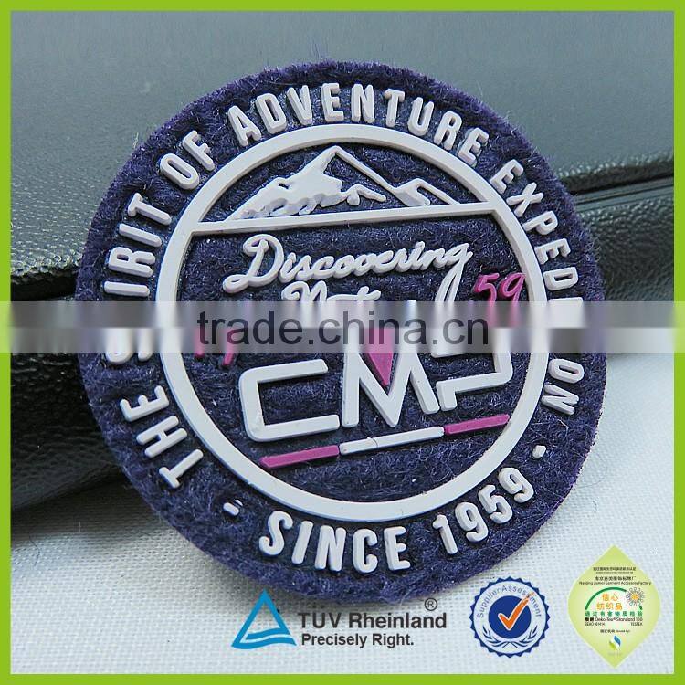 Cheap felt embossed logo custom rubber patches