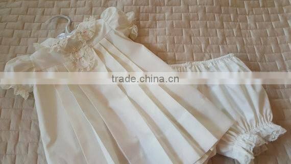 2017 Spring OEM Embroidered Baby Girl Clothes Set