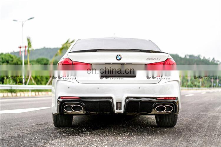 Plastic good fitment WD body kit for BMW 5 series G30 38 front rear bumper side skirts led light