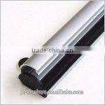 Aluminum poster hanger