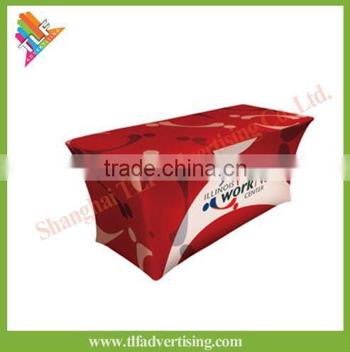 Fitted table cover, meetingroom display with spandex table cover