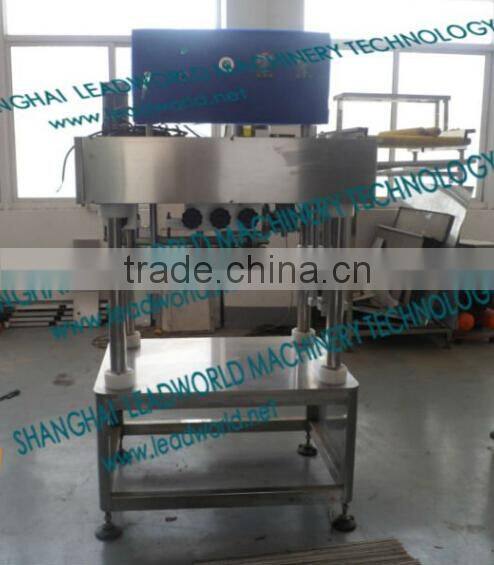 high efficiency and factory price bottles capper