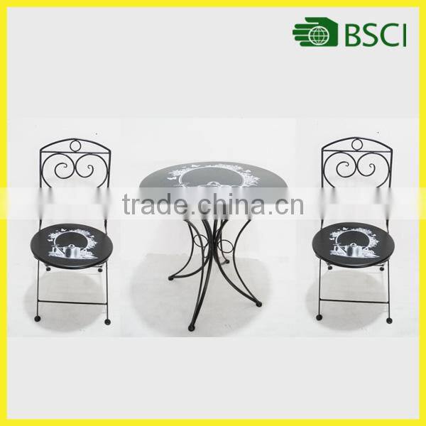 Handmade Craft From Waste Material And Dancing Garden Frog With Flower Pot