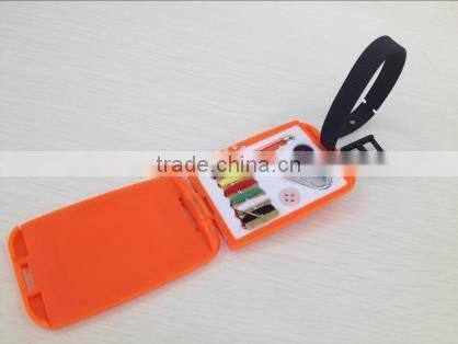 2015 New Design Plastic Needlework tool set Essential Sewing Tools Set With Luggage Tag