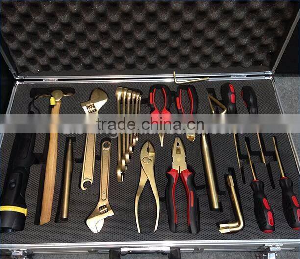 25pcs Explosion and Magnetism proof tools set
