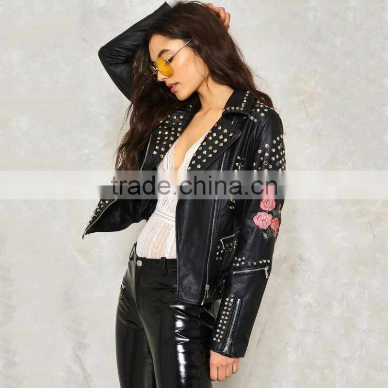 2018 newest design red winter embroidery printing windproof women jacket for women