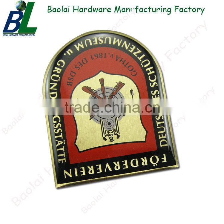 Goldend enamel metal parachute shape medals