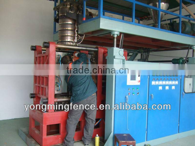 Temporary fence feet for temp fence/ block