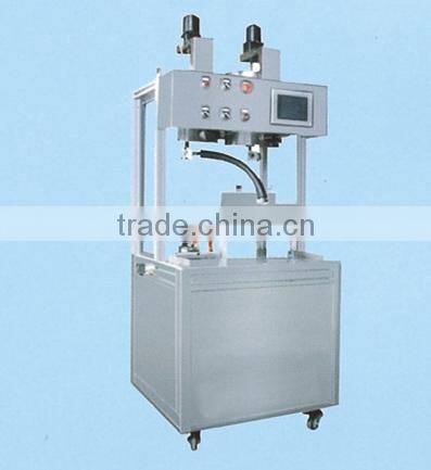 2014 newest high quality automatic lip gloss filling machine