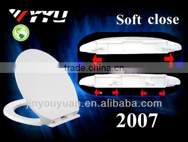 2007 plastic oval european toilet seat cover