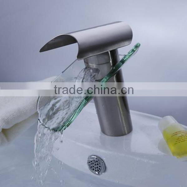 big spray mouth basin faucet, glass bottle with faucet single handle basin faucet, china sanitary ware