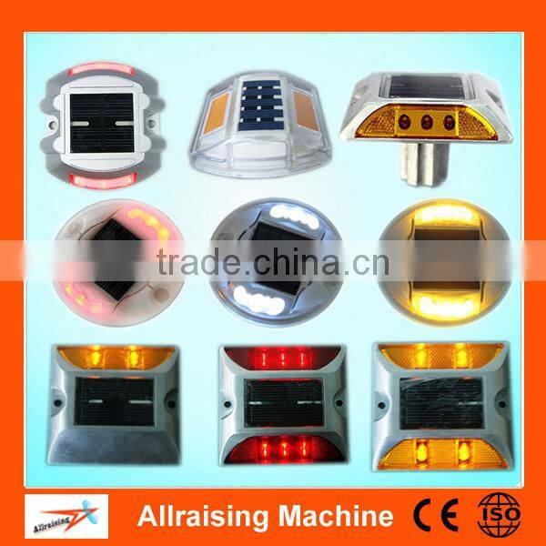 Solar aluminum pavement LED marker