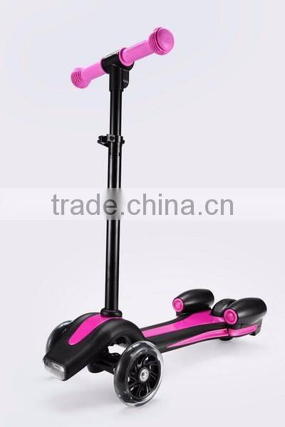 Latest Arrival Kids Electric Spray Scooter, 4.5inch 3 Wheel Electric Scooter With LED Light For Kids