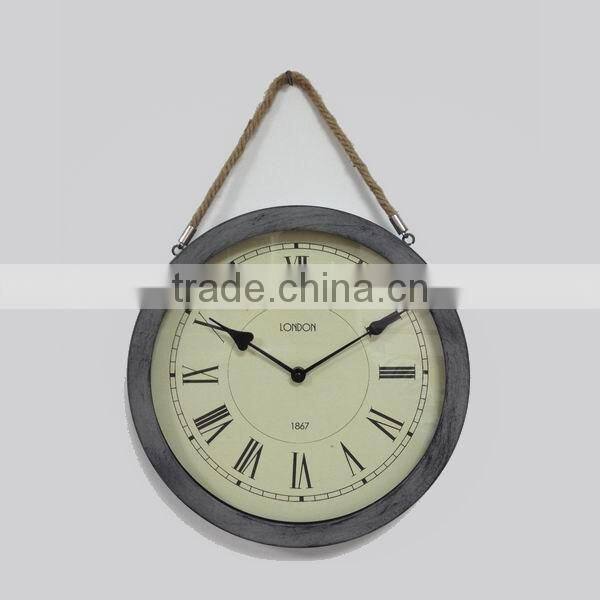 Wall mounted clock with hemp rope