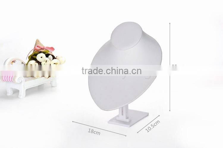 2016 custom-made turnable acrylic necklace display bust