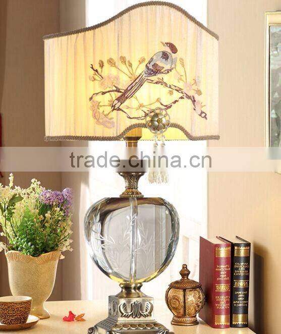 Finely Cast Exquisite Chinoiserie Style Brass and Crystal Table Reading Lamp with Beautiful Embroidered Lampshade BF12-04124a