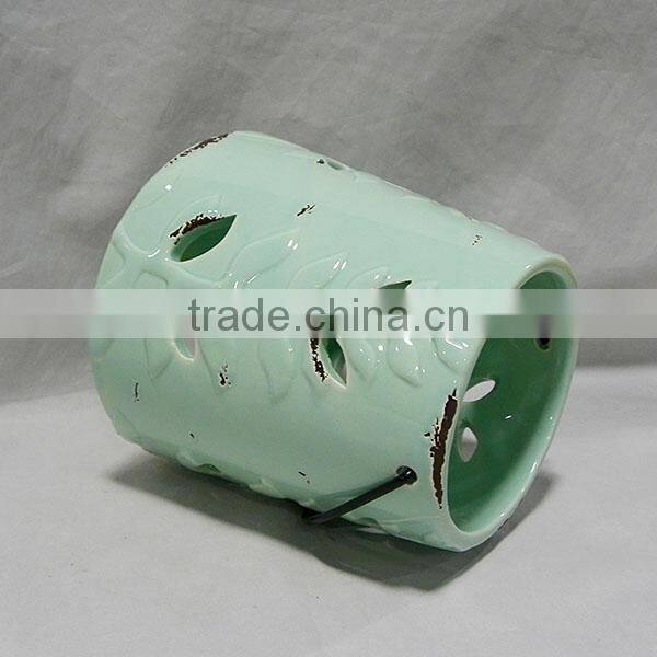 Ceramic length storm lantern
