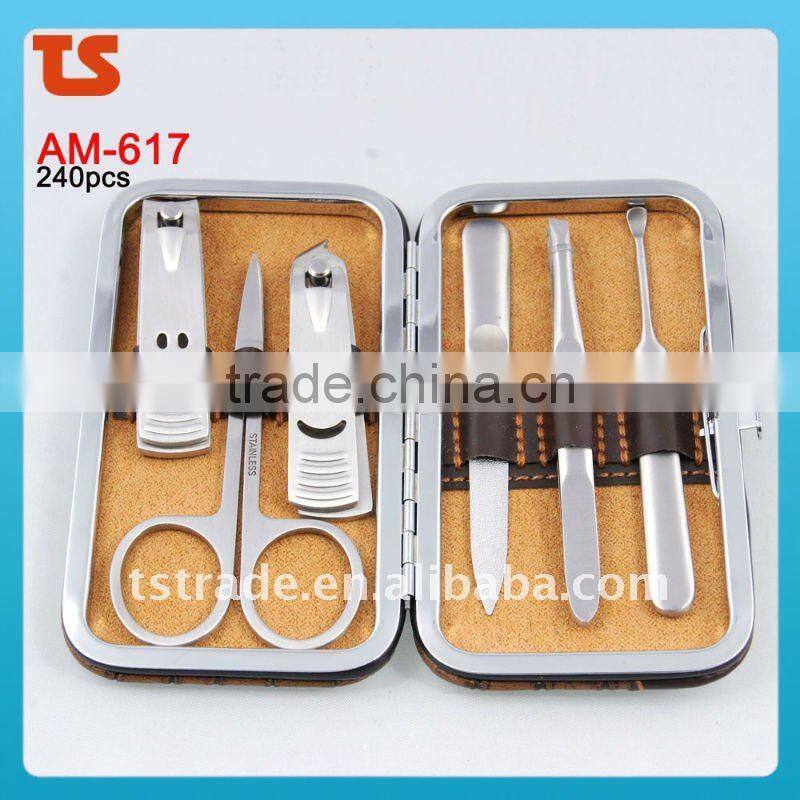 Fashion 5PC Nail Manicure Set Tools AM-517