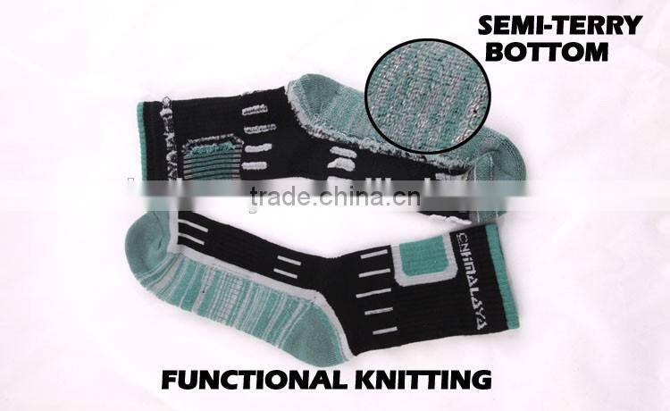 Custom thermal compression snowboarding sport socks