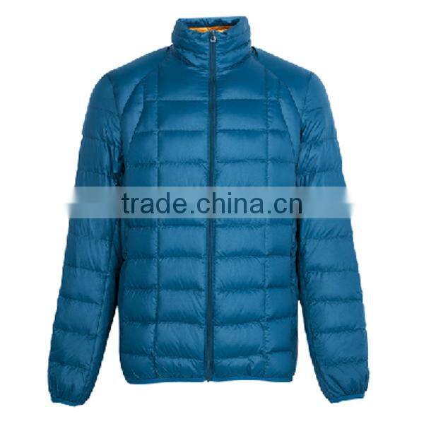 2015 New Design Men's Portable Ultra Light Down Jacket