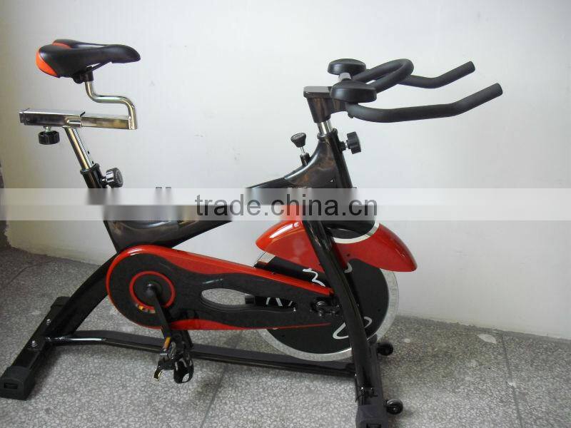 Fitness bodybuilding spin bike for home trainer