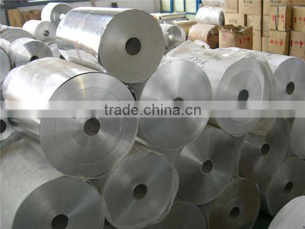 Nail art foil roll for soak off gel nail polish remover