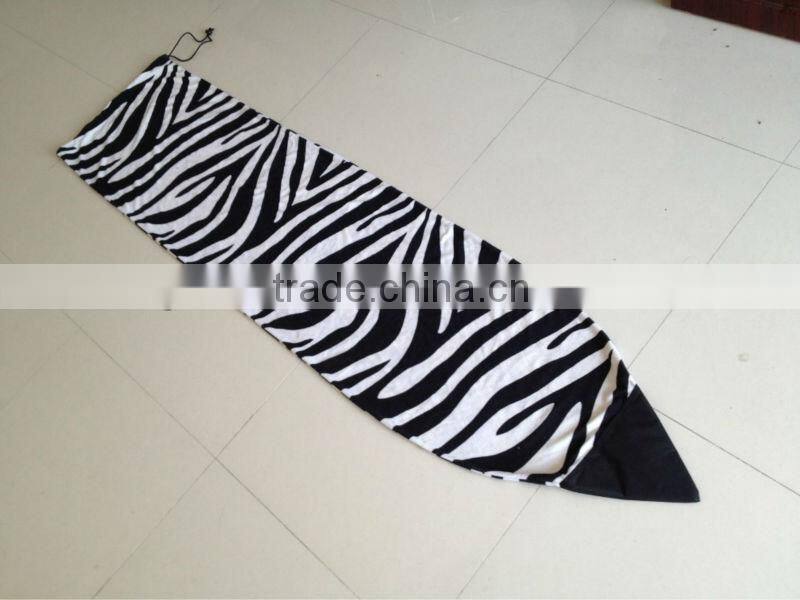 Shortboard surfboard sock / cover
