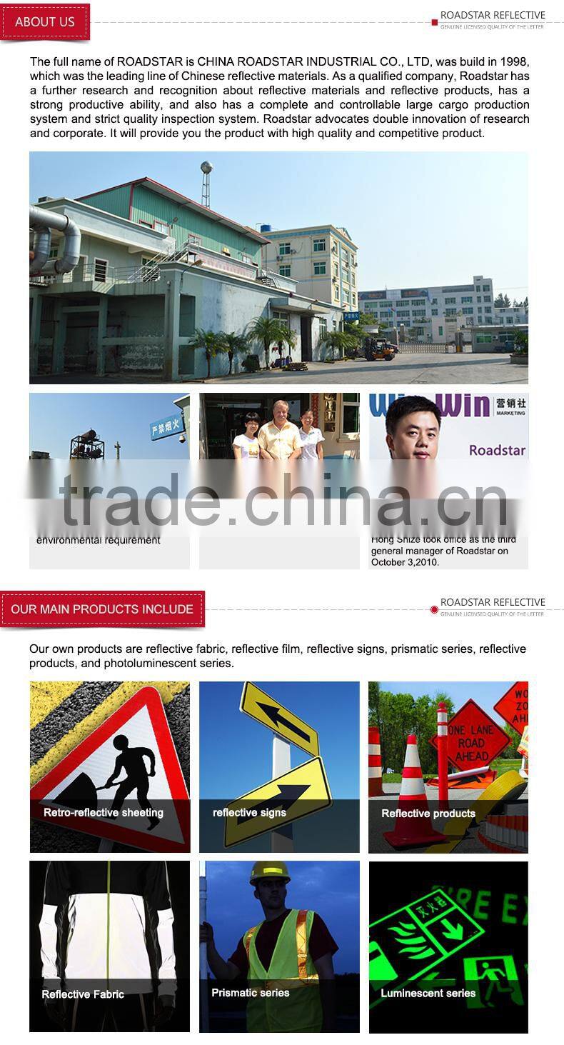 Safety reflective lanyard for outdoor