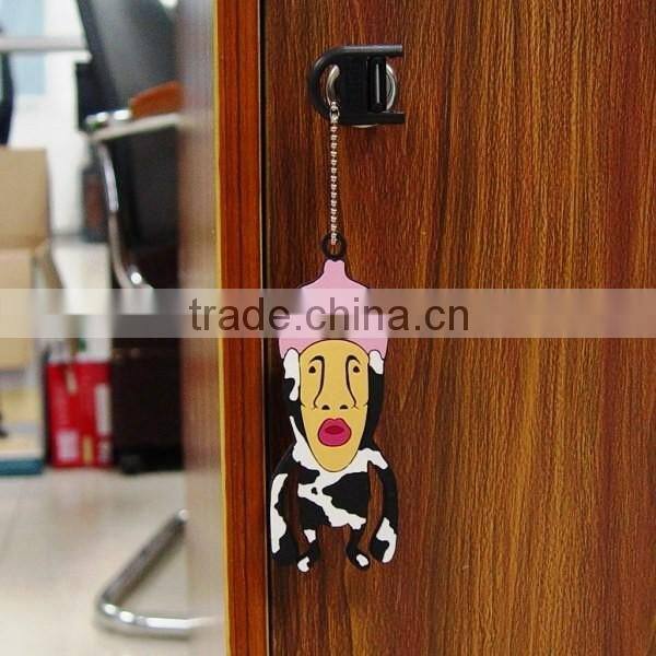 Hot selling cartoon character water filled custom soft pvc keychain