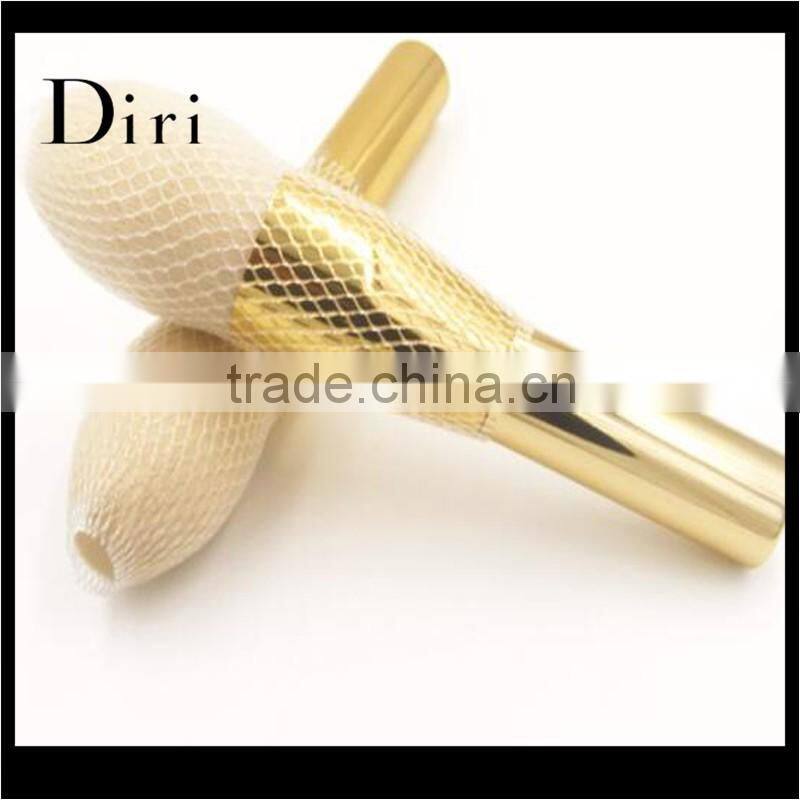 Unique cosmetic blush retractable powder brush makeup