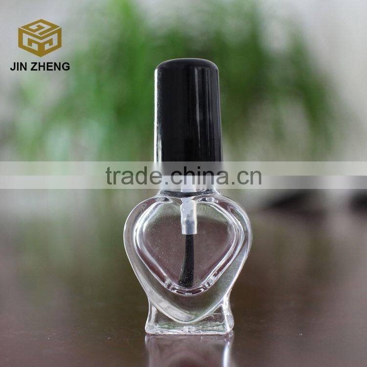 Wholesale mini heart shape 5ml nail polish glass bottle with lid