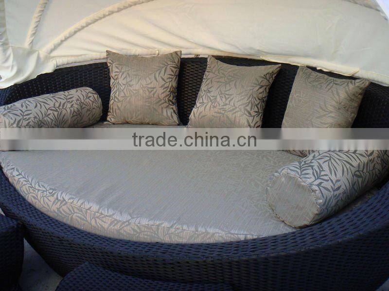 outdoor furniture sunbed