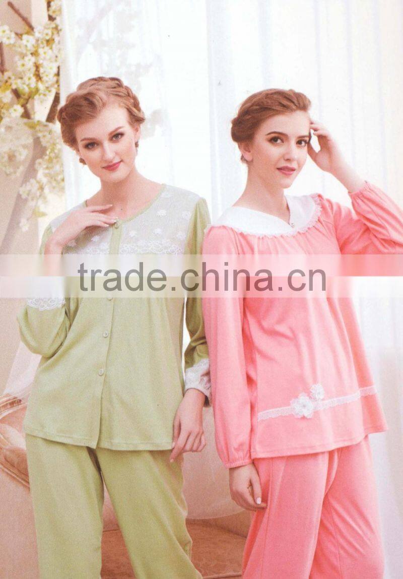 Hot sale fashion flannel winter pajamas for women