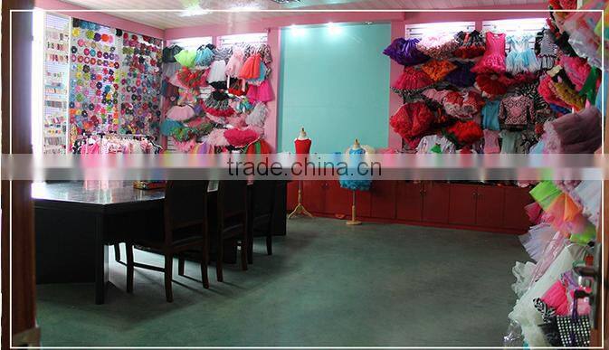 2017 New style fashion cotton spandex fabrics wholesale custom shirting woven cheap satin fabric