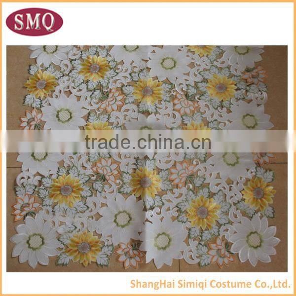 100% polyester hot selling new design embroidery trendy tablecloths