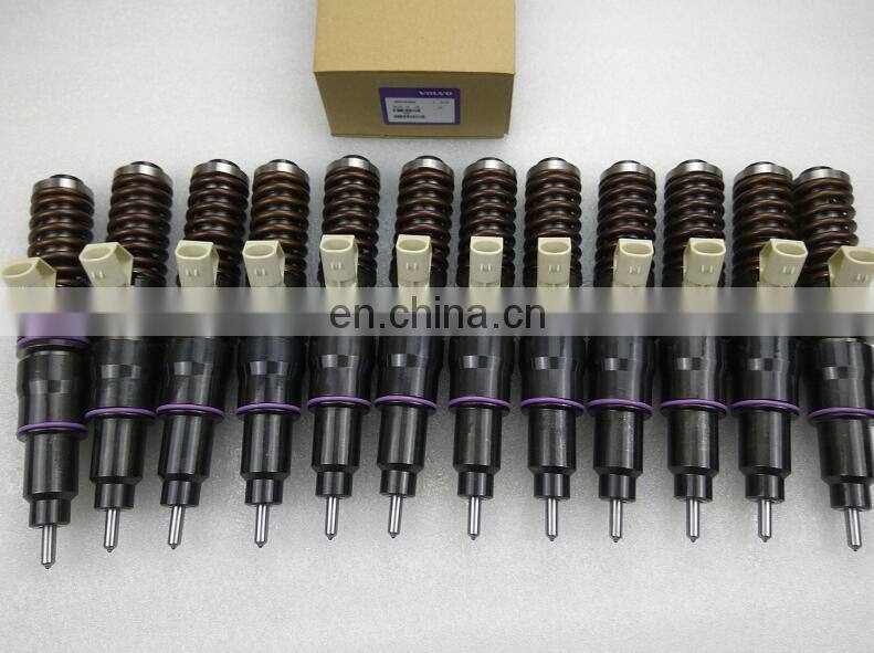 2pin 4pin injector construction machine EC360B EC460B diesel engine pump 2pin injector 20440388