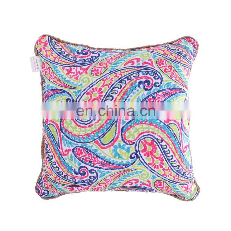 China Factory Paisley Printed Square Outdoor Pillow Decoration