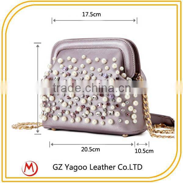china wholesale latest fashion design decorated with pearl ladies clutch bag